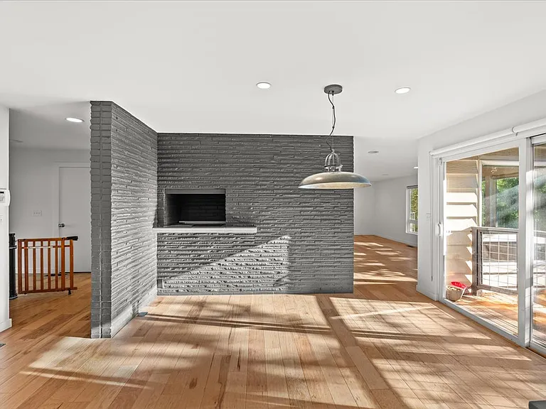 8625 26th Ave NE — Photo 13