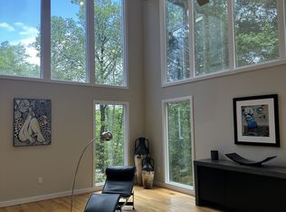 111 Black Rock Rd, Stamford, CT 06903