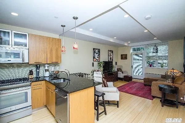 Rented by Douglas Elliman | media 29