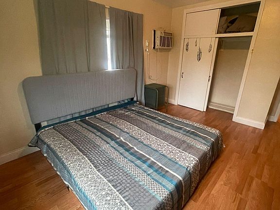 4th image of 1035 9th St APT 14