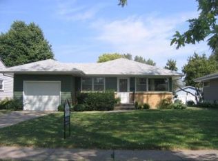 413 E 28th St, South Sioux City, NE 68776