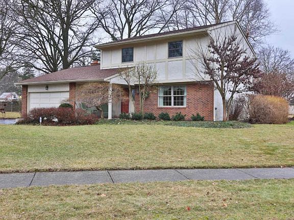 2nd image of 339 Eastworth Ct