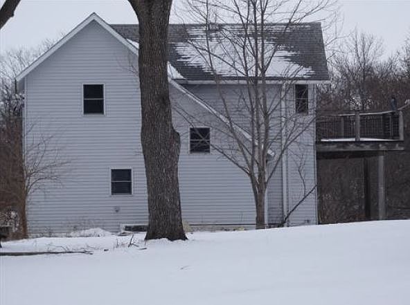 2nd image of 224 N Exposition St