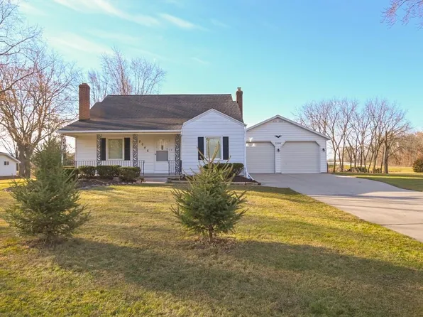 2046 Wayside Pl, Green Bay, WI 54311