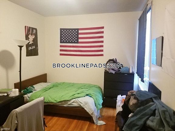 5th image of 81 Gibbs St #1HF