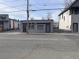 826 Main St, Poughkeepsie, NY