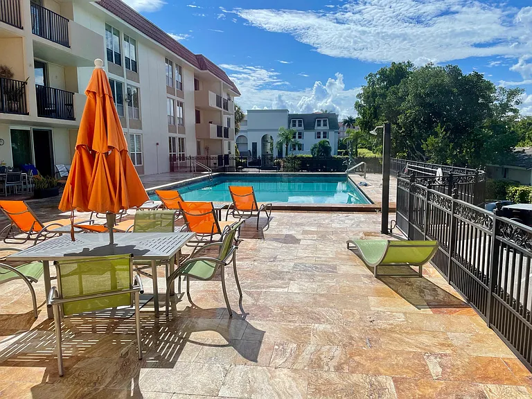 1000 Spanish River Rd #1B — Photo 48