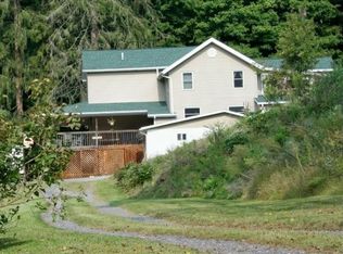 Walnut Grv, Mill hall, PA 17751