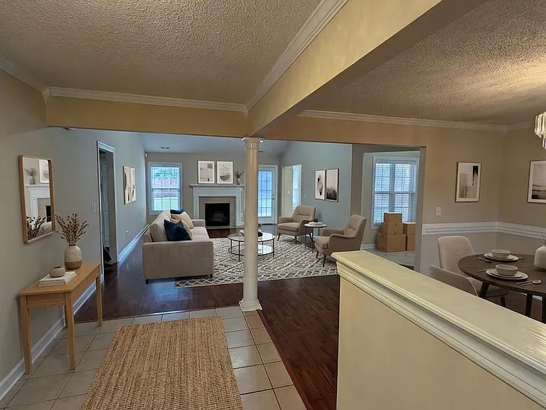 102 W Kilburn Cir — Photo 4