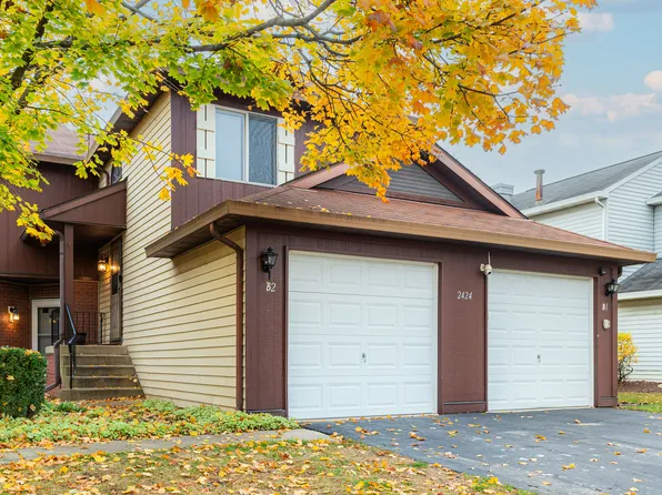2424 Danbury Dr APT B2, Woodridge, IL 60517