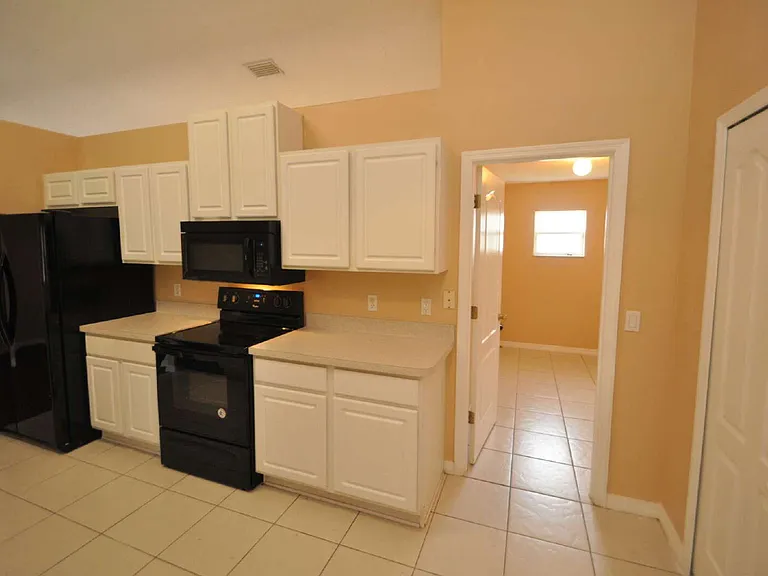 65 Rolling Fern Dr — Photo 10