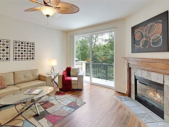 2nd image of 3116 164th St SW APT 1806
