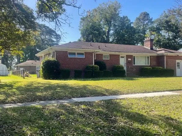 3745 Wedgefield Ave, Norfolk, VA 23502