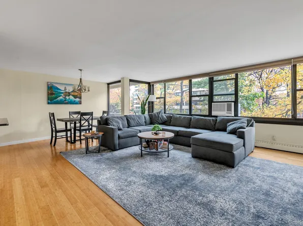 10-21 162 Street #3A, Beechhurst, NY 11357