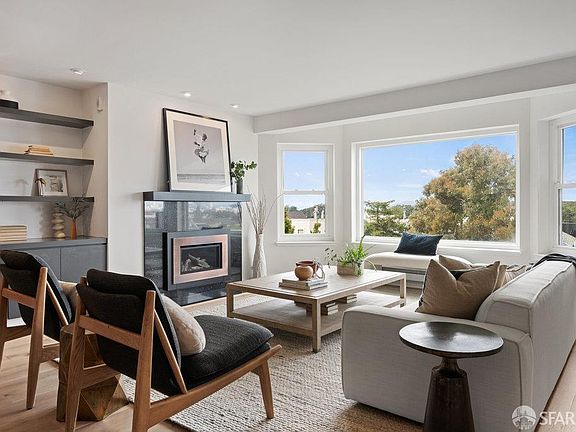 3rd image of 222 Parnassus Ave APT G