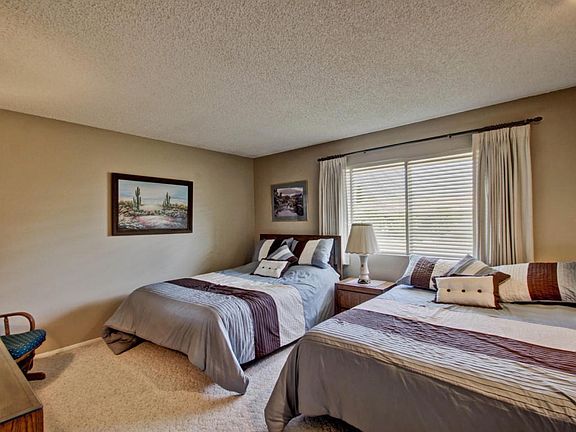 4th image of 9122 W Long Hills Dr