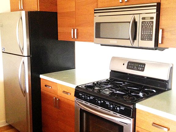 4th image of 1714 E Passyunk Ave