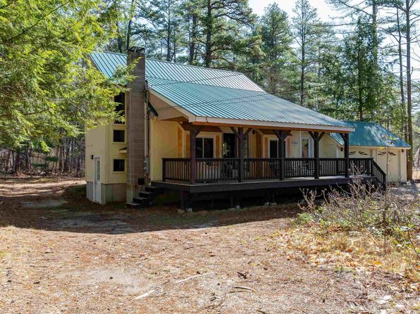 131 Pleasant Street, Freedom, NH 03836