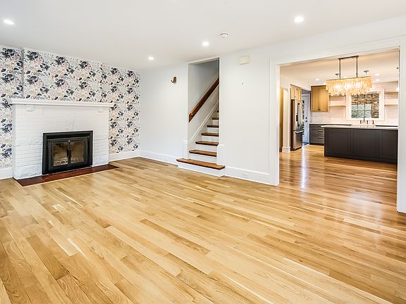 459 Carol Place