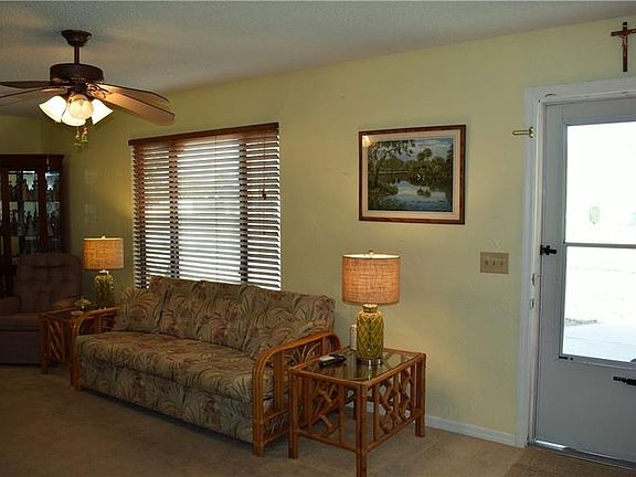 2nd image of 1054 Aaron Dr