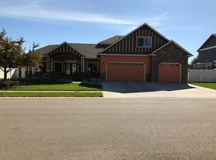 1929 W Moose Creek Dr, Nampa, ID 83686
