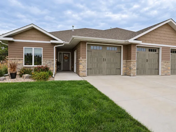 2305 16th Ave NW, Aberdeen, SD 57401