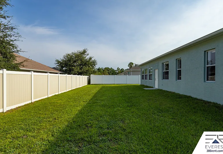 14 Lysander Ln — Photo 37