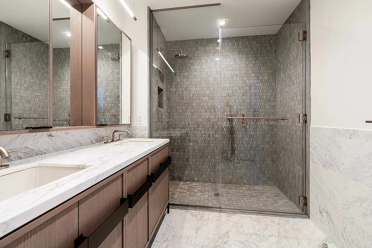 540 6th Ave #7A photo 1