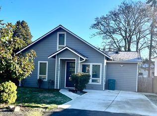 13718 Palatine Ave N, Seattle, WA 98133