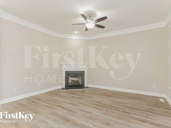 5th image of 142 Water Oak Dr