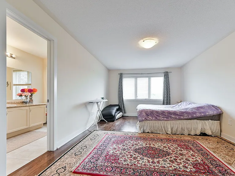 41 Anchusa Dr — Photo 24