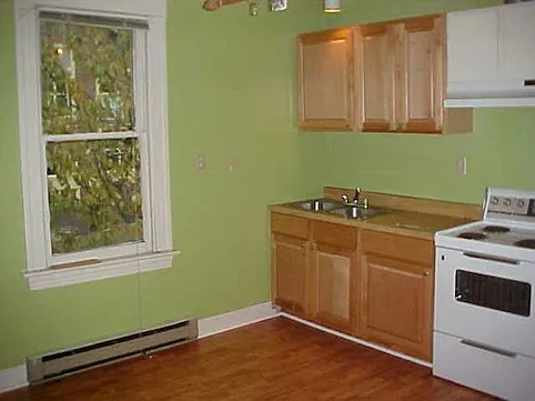 1122 E Denny Way #B — Photo 3