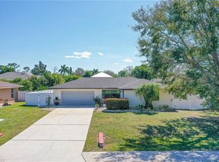 8112 San Carlos Blvd, Fort Myers, FL 33967