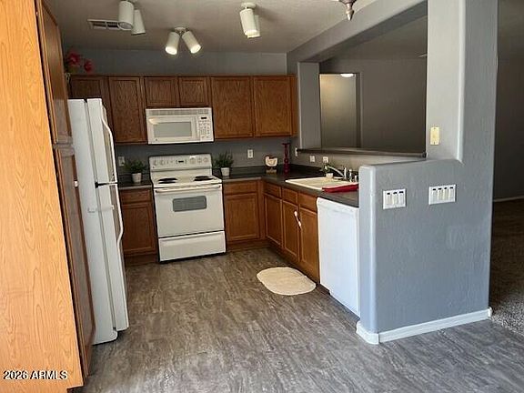 3rd image of 2741 E Bagdad Rd