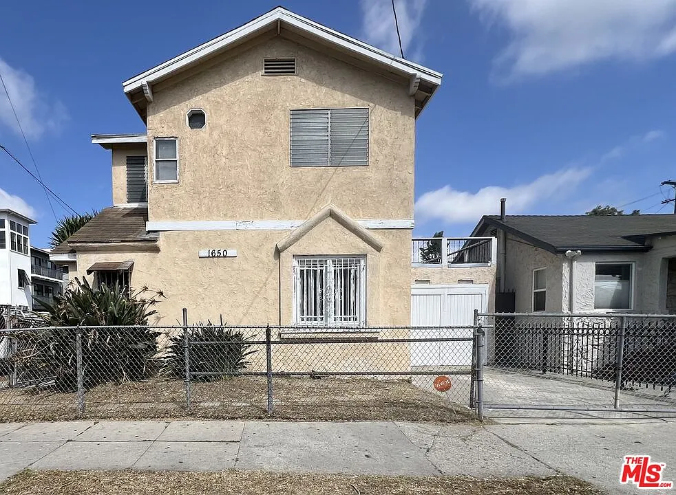 8 bed, 2.0 bath, 1564 sqft, $6,500 — Photo 1