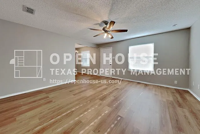 3 bed, 2.0 bath, 1633 sqft, $2,025 — Photo 4
