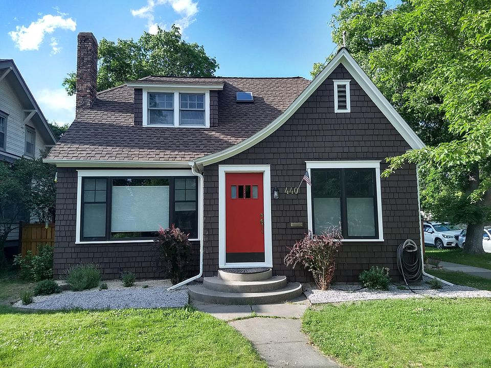 1st image of 440 E Beckwith Ave E
