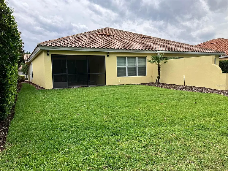 11896 Fiore Dr — Photo 30
