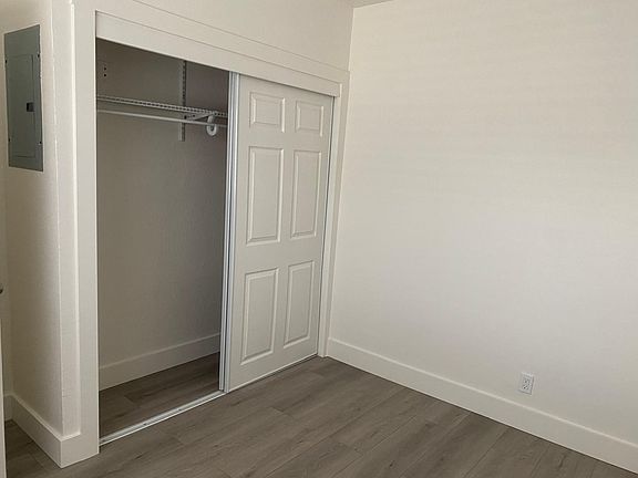 5th image of 706 6th St #1