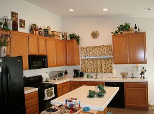 22846 Mirileste Dr, Nuevo, CA 92567