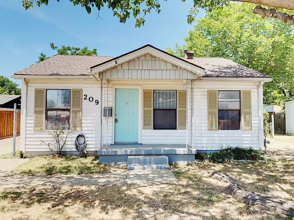 1st image of 209 E Pioneer Dr