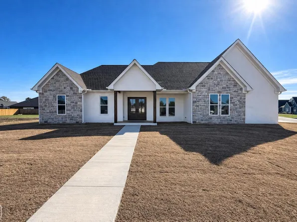 1405 S 31st St, Paragould, AR 72450