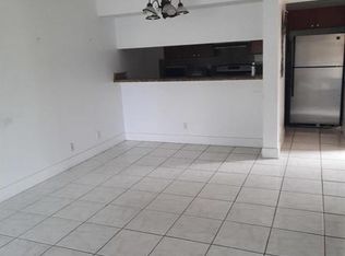 11594 NW 43rd Ct, Pompano Beach, FL 33065