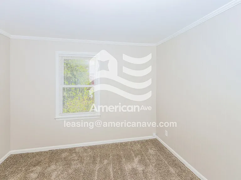 1631183_011_wm_-_bedroom_13145517.jpg