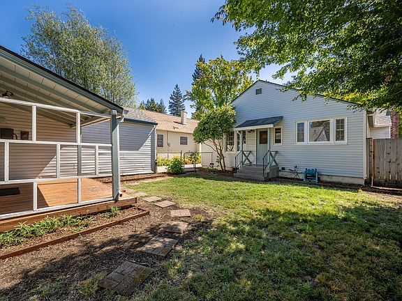 5th image of 1515 Fair Oaks Court