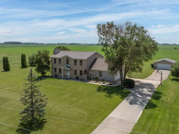 4751 E 531st Dr, Roanoke, IN 46783