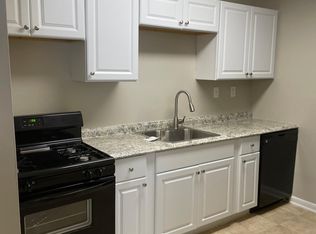 5542 Karen Elaine Dr APT 1503, Hyattsville, MD 20784