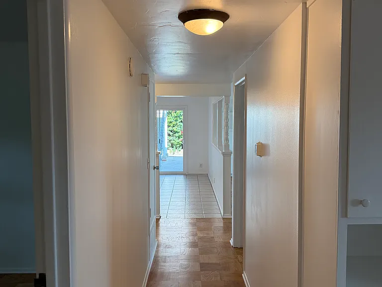 5637 Kent Pl — Photo 14