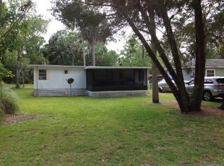 35 65th St, Yankeetown, FL 34498