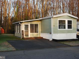 716 Gregwood Ct, Dundalk, MD 21222